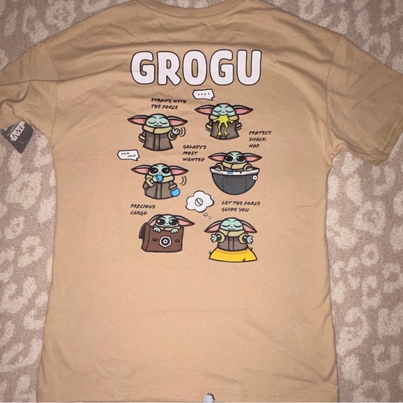 Disney Parks Star Wars Grogu tan comic shirt S NWT - Picture 6 of 6